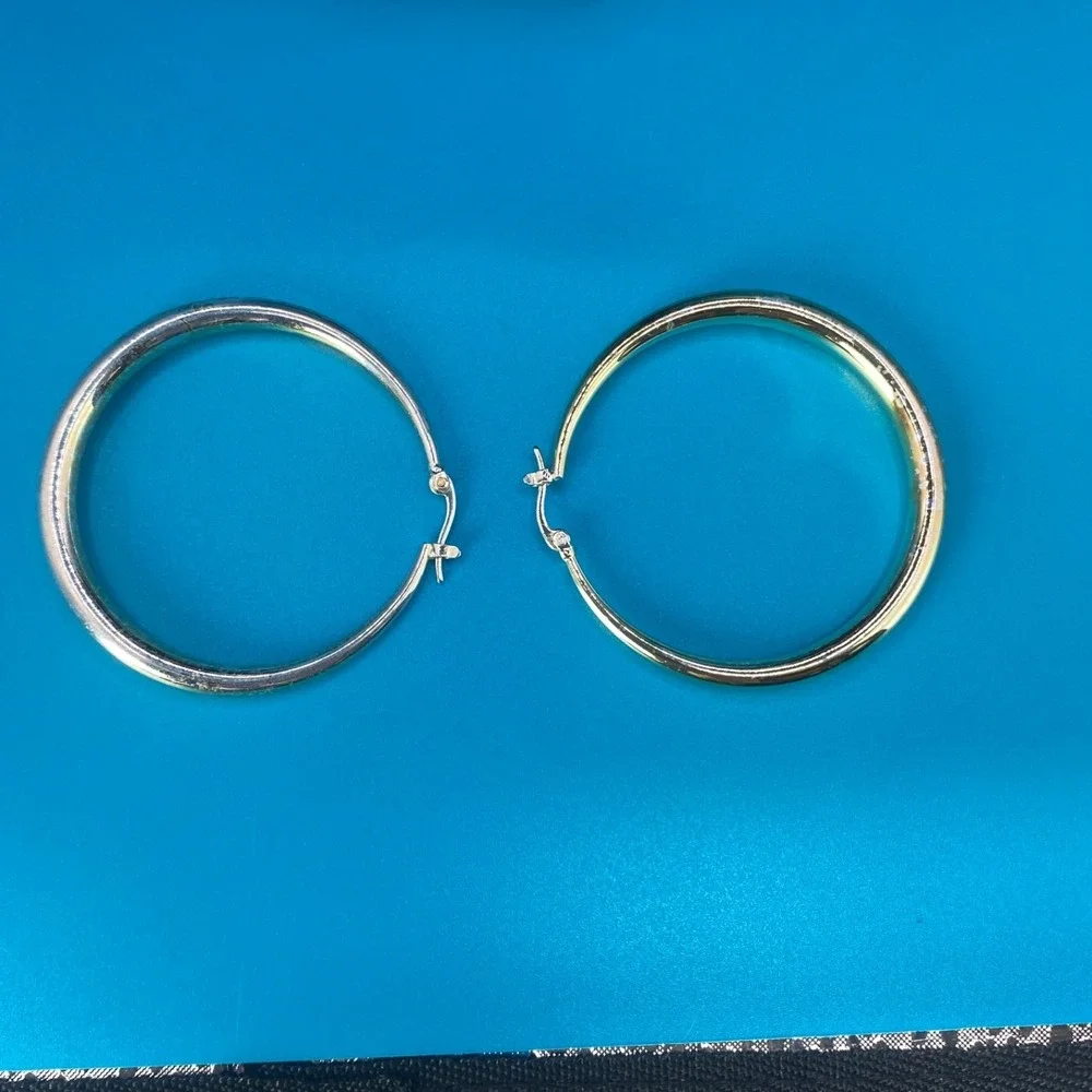 Silver Tone Greek Key Meander Bead Necklace & Large‎ Hoop Earring Set Pre-Owned